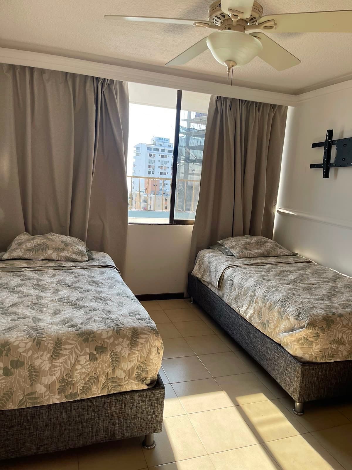 Twin bedroom